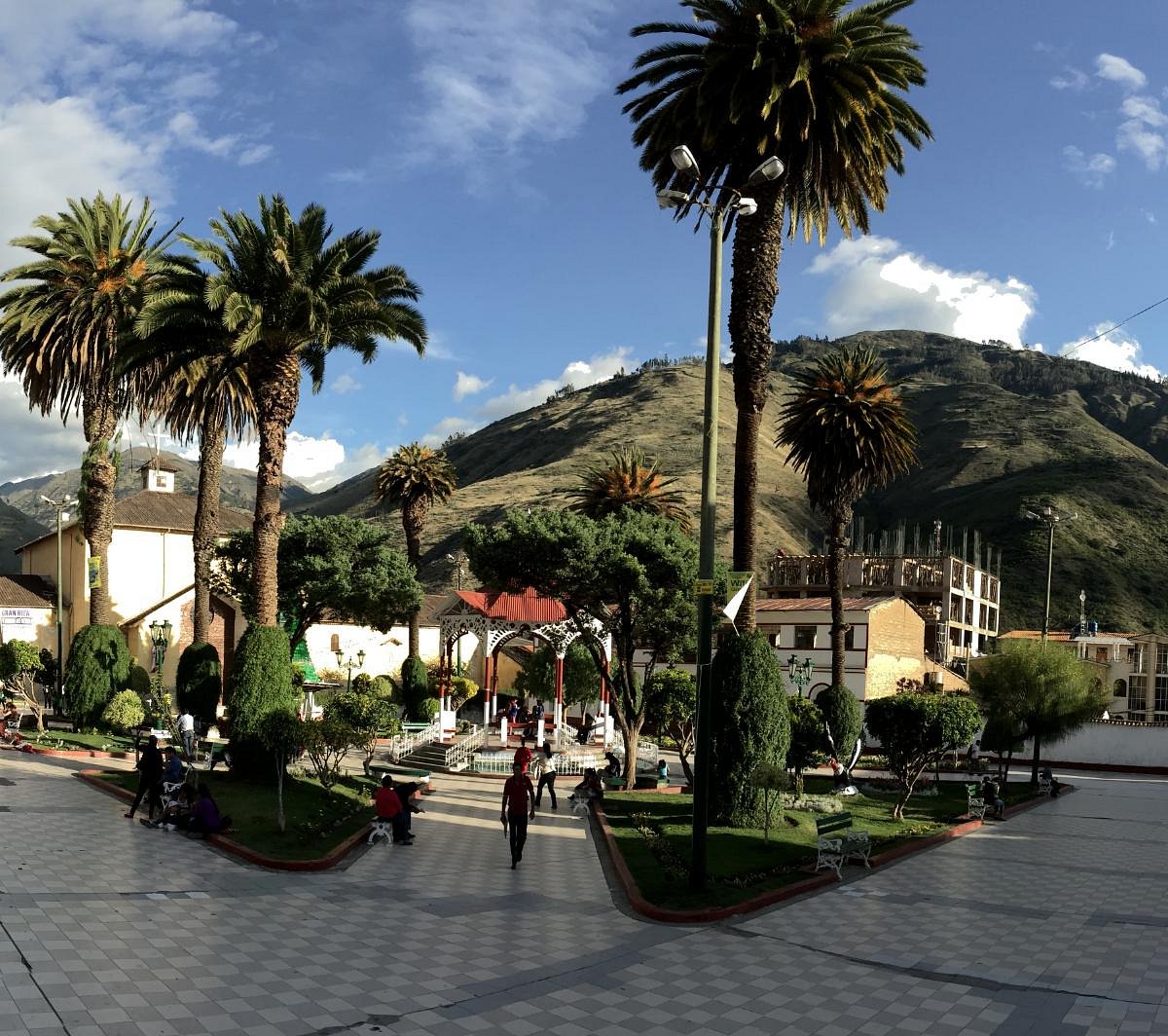 plaza-de-armas abancay lugares turisticos