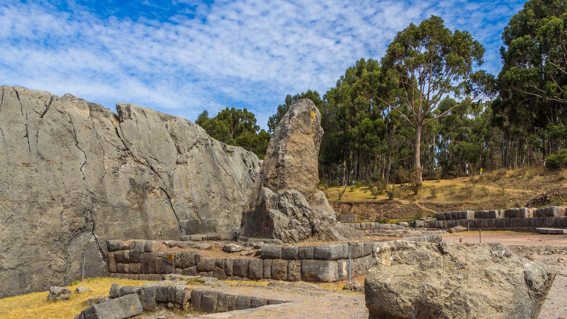 qenqo-cusco sitios turisticos